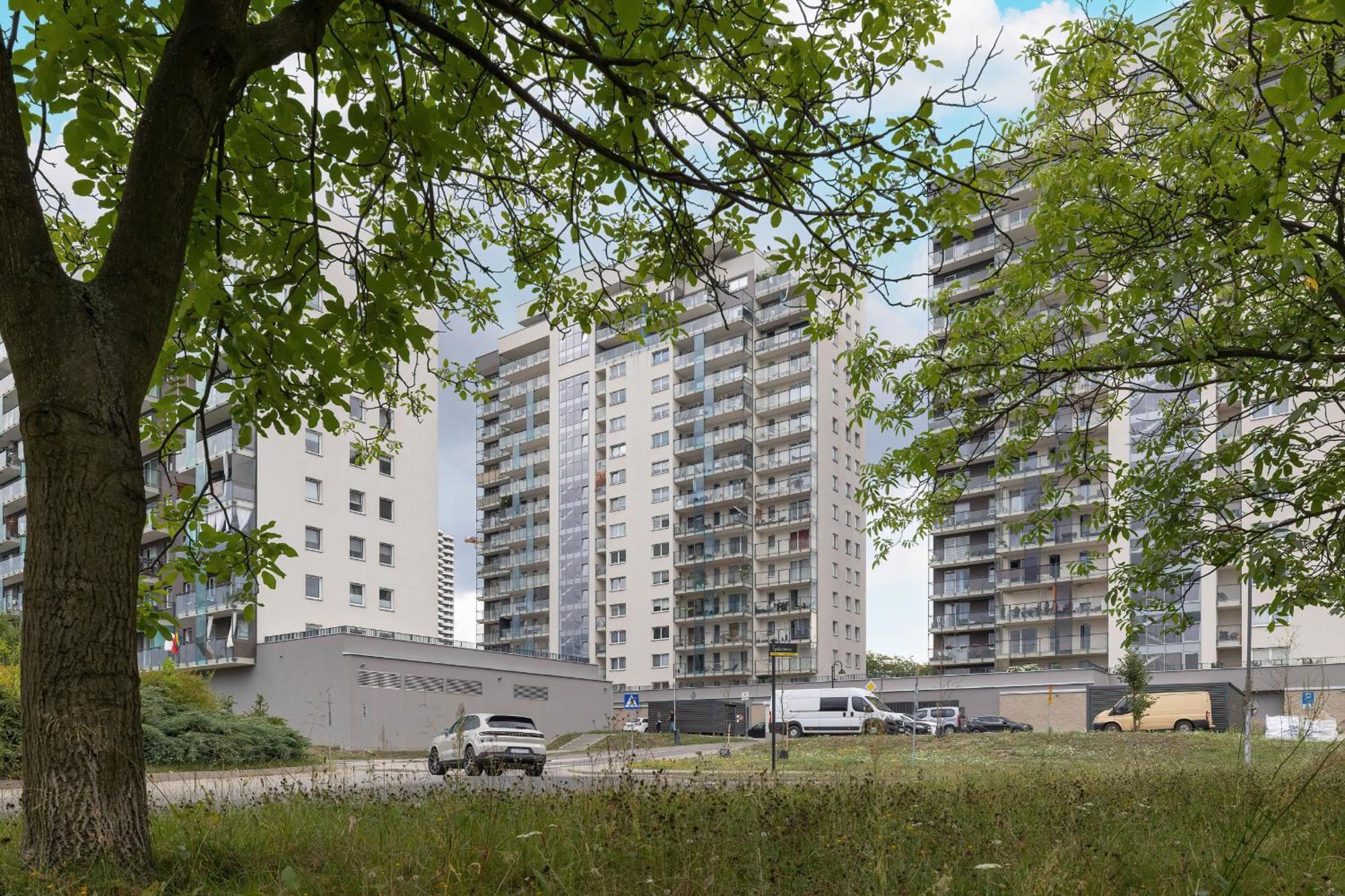 Tysiaclecia Studio Apartament Z Balkonem I Darmowym Parkingiem By Noclegi Renters كاتوفيتسه المظهر الخارجي الصورة